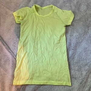 Lululemon top